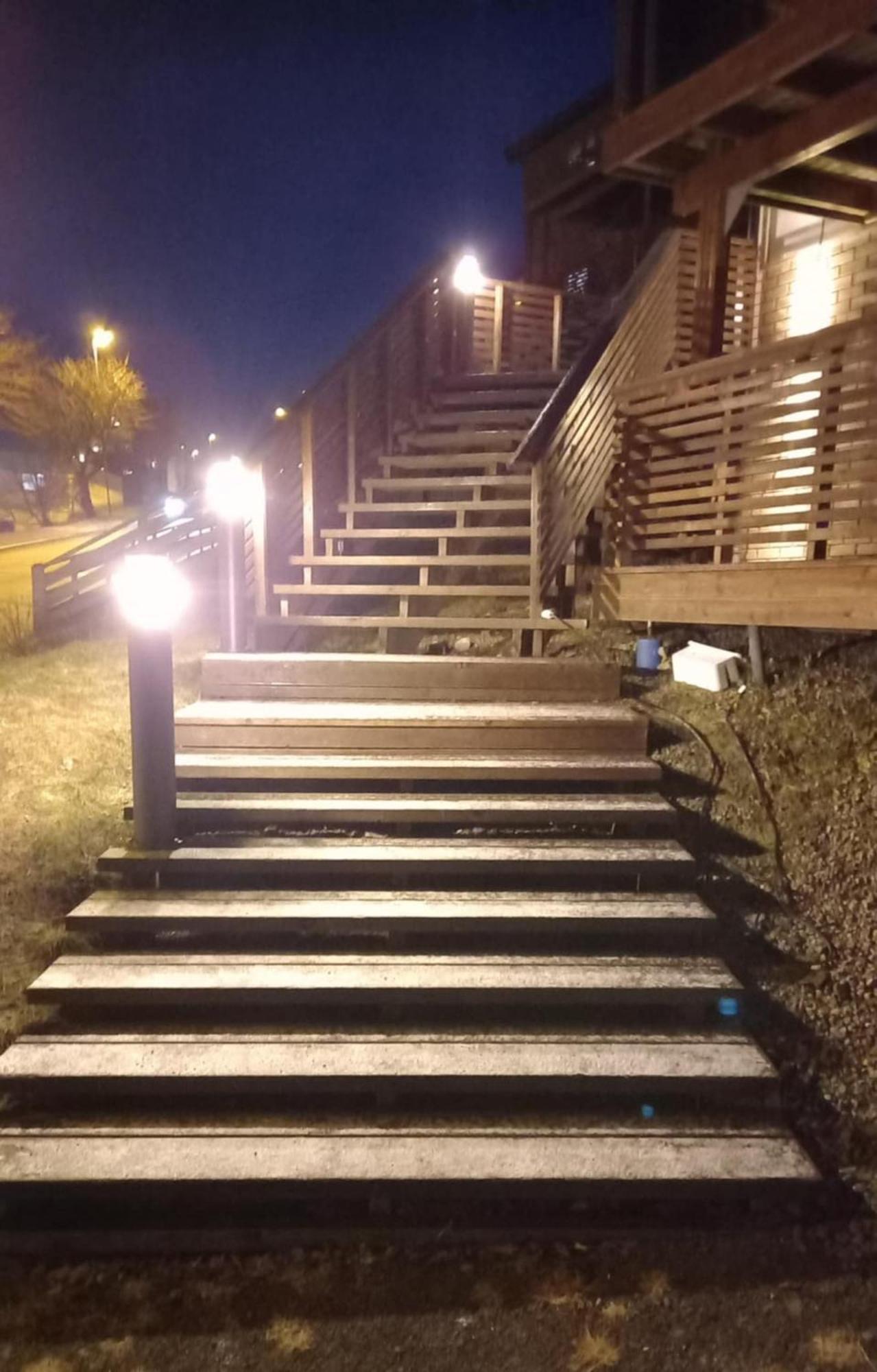 Koselig Og Moderne Leilighet, Meget Sentralt I Narvik Med Gratis Parkering! Exterior photo