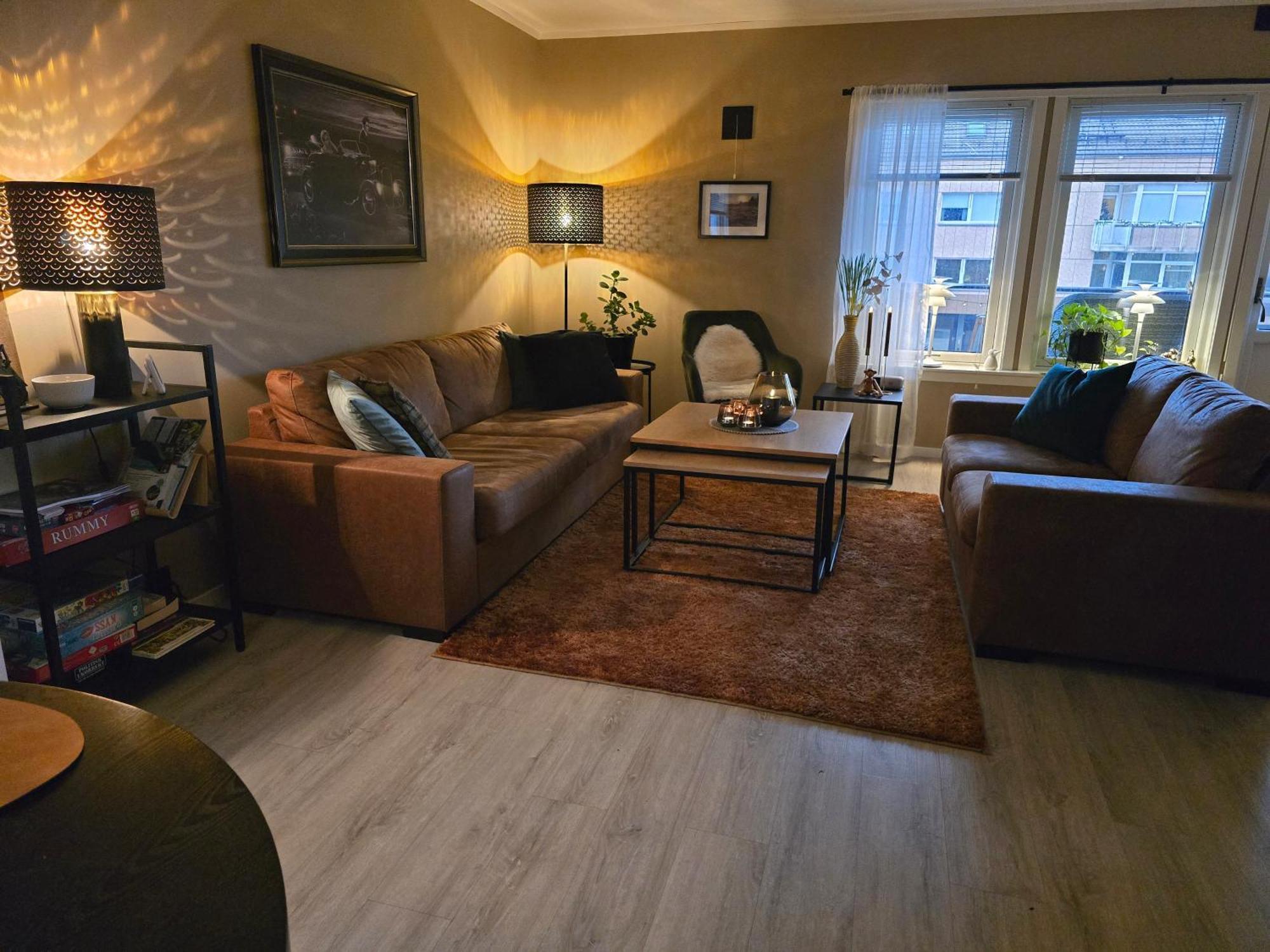 Koselig Og Moderne Leilighet, Meget Sentralt I Narvik Med Gratis Parkering! Exterior photo